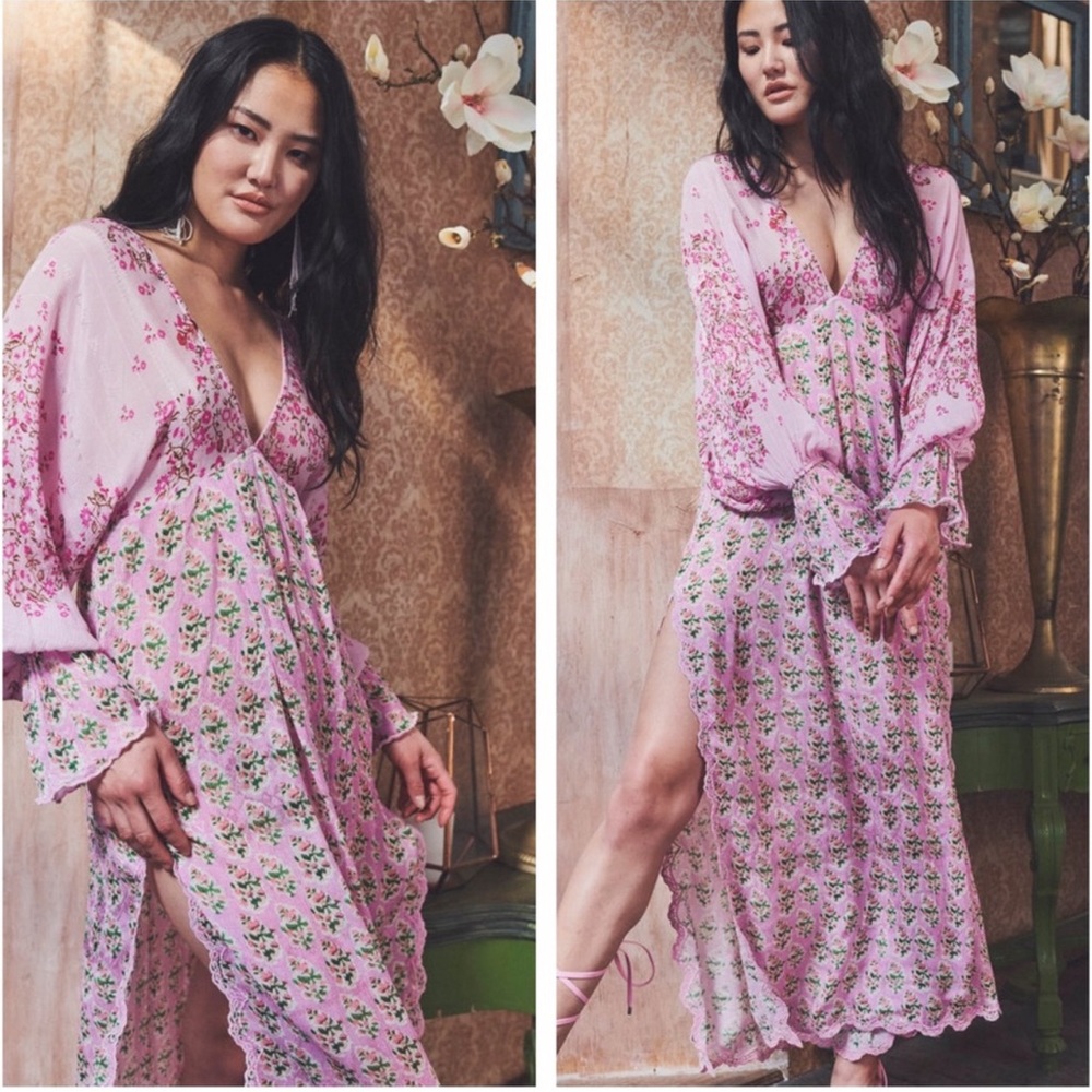 Hemant & Nandita Hera Caftan Dress in Orchid Pink Small